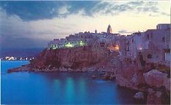 Clicca sull'immagine per ingrandirla

Nome:  panoramagargano.jpg
Visite: 1381
Dimensione:  11.3 KB