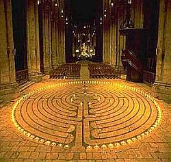 Clicca sull'immagine per ingrandirla

Nome:  chartres2labirinto_2.jpg
Visite: 939
Dimensione:  16.7 KB