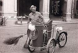 Clicca sull'immagine per ingrandirla

Nome:  spazzino_doc-2.jpg
Visite: 2747
Dimensione:  36.9 KB